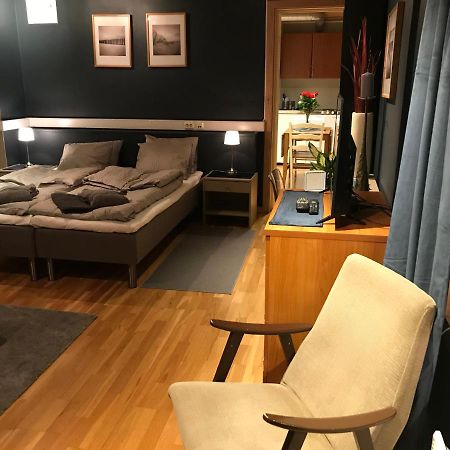 Taras Rom Og Leiligheter Kragerø Extérieur photo