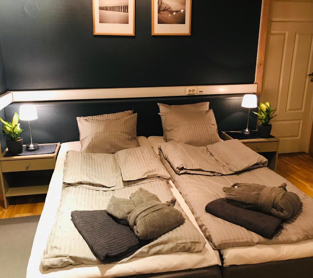 Taras Rom Og Leiligheter Kragerø Extérieur photo